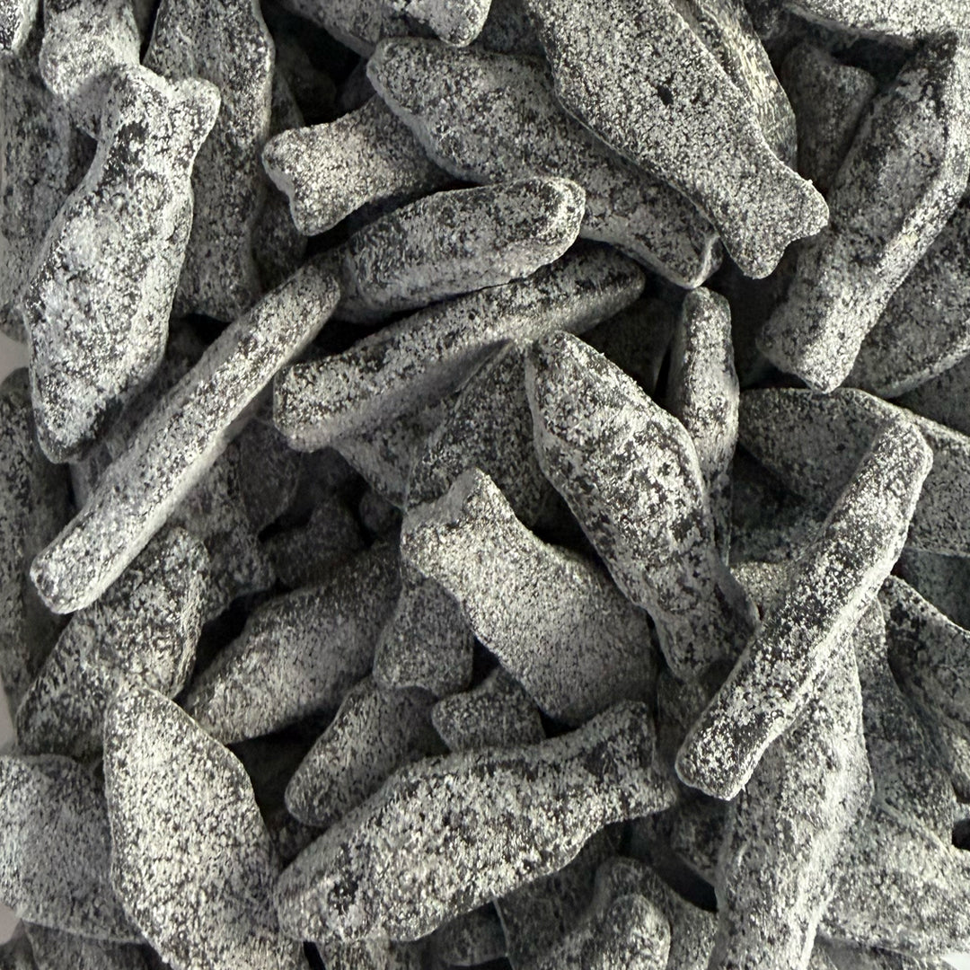 Super Salty Licorice Fish (4oz) (114g)
